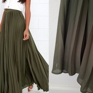 Pleated Maxi Skirt